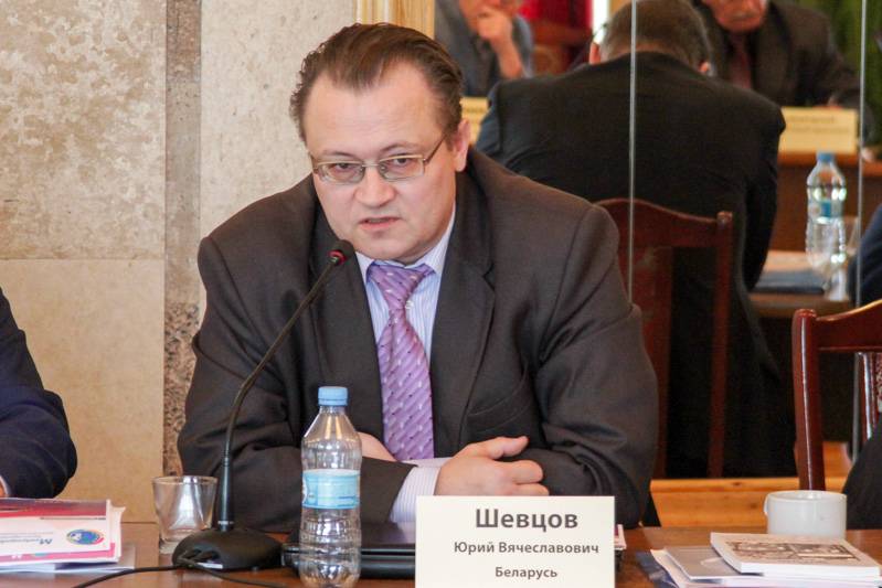 Шевцов: после Белоруссии цветная революция перекинется на Россию