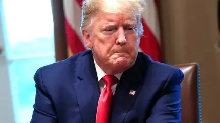 В битве "красных" и "синих" проиграл Дональд Трамп