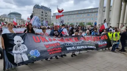 Киев запускает антикриз в отношениях с Варшавой