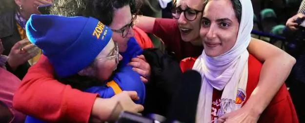 Нью-Йорк захватили мусульмане и «коммунисты» в одном лице