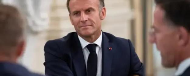 Винные пошлины за отказ: Трамп пригрозил Макрону за игнор «Совета мира»