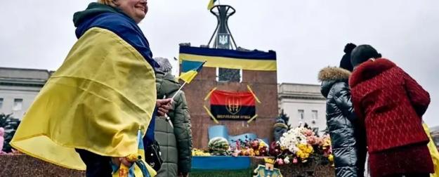 Украинское общество разогревают для бунта против Зеленского