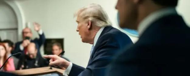 «Это шоу ужасов»: Трамп засыпал обвинениями союзников по НАТО
