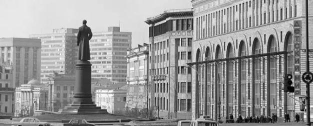 Лубянка ждет возвращения Железного Феликса