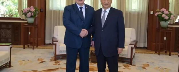 Лукашенко в Китае. Минск и Пекин активно развивают сотрудничество Лукашенко в Китае. Минск и Пекин активно развивают сотрудничество