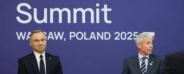 Украину заманивают в ловушку Троеморья Украину заманивают в ловушку Троеморья