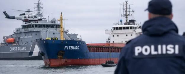 Кабель раздора: Финляндия под Новый год задержала судно, идущее из России