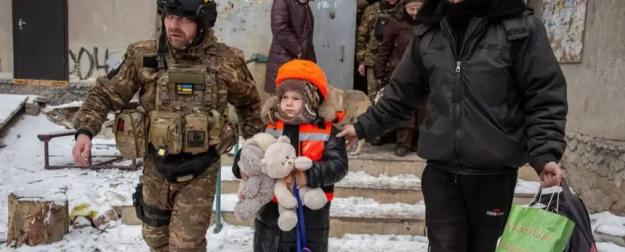 Зеленский подписал закон об изъятии детей и лишении их родителей прав