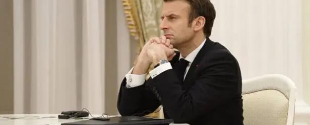 Отчаяние Европы: аналитик пояснил значение звонка Макрона Путину Отчаяние Европы: аналитик пояснил значение звонка Макрона Путину