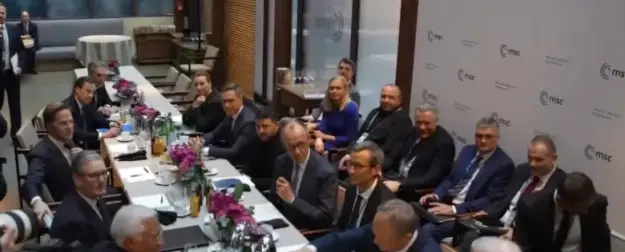 «Массовый психоз»: на Западе высказались об отказе ЕС от диалога с Москвой