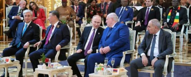 9 мая «на новый лад»: у Пашиняна дают добро нацистской пропаганде 9 мая «на новый лад»: у Пашиняна дают добро нацистской пропаганде
