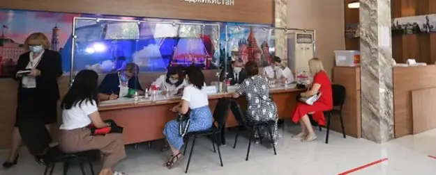 В Таджикистане учат, что истинные арийцы именно там В Таджикистане учат, что истинные арийцы именно там