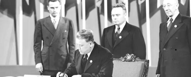 Как Белоруссия стала страной-учредителем ООН: итоги советской дипломатии Как Белоруссия стала страной-учредителем ООН: итоги советской дипломатии