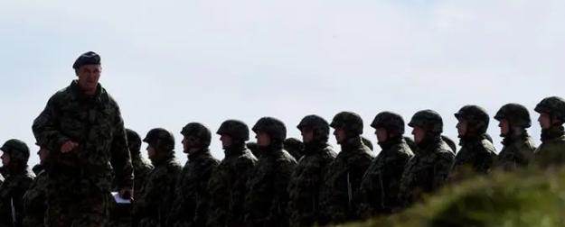 Сербский народ — за Москву, но элиты в Белграде нежно любят Трампа