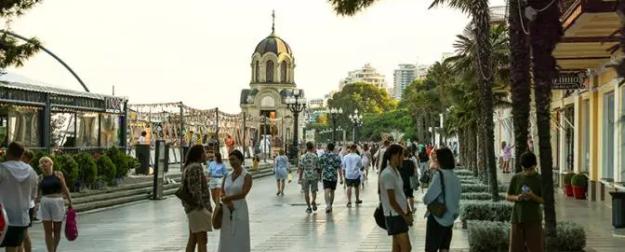 Украина все еще надеется вернуть Крым. Только без живущих там людей