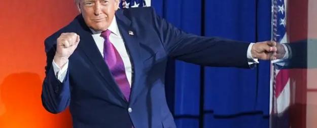Трамп счел себя коммунистом, достойным стоять в одном ряду с Лениным