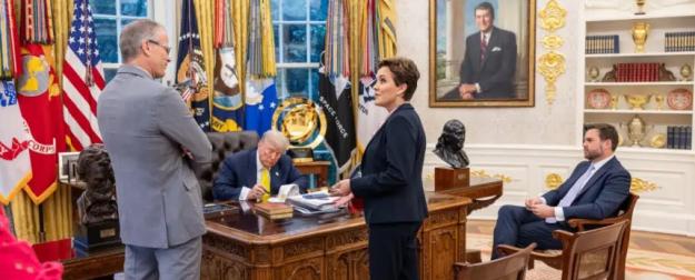 Перевёрнутый мир Дональда Трампа