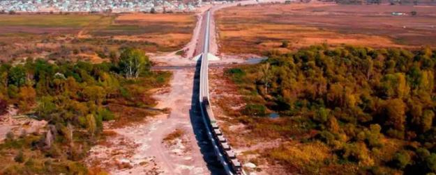 Трамп щелкает по носу Китай и Европу, прокладывая коридор в обход России Трамп щелкает по носу Китай и Европу, прокладывая коридор в обход России