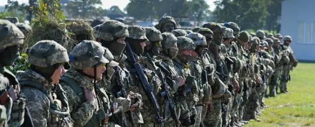 Армия Трампа: Из США на Украину могут отправить 200 тысяч «добровольцев»