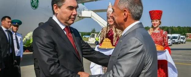 Сотрудничество Туркменистана с РФ развивается, несмотря на происки Запада Сотрудничество Туркменистана с РФ развивается, несмотря на происки Запада