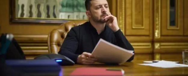 Убить Зеленского: политолог пояснил нелепость ликвидации украинского лидера Убить Зеленского: политолог пояснил нелепость ликвидации украинского лидера