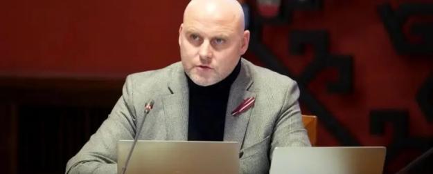 Не прошло и месяца: в новом правительстве Латвии начались разборки