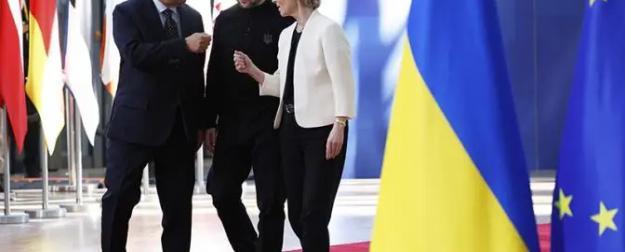 Потомки нацистов обсудят в Киеве 9 мая, как им победить Россию