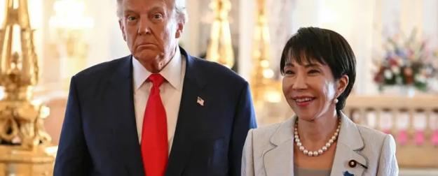 Трамп доволен сделками с Токио и хвалит Такаити Трамп доволен сделками с Токио и хвалит Такаити