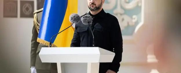 У Зеленского отобрали полтора миллиарда — чем он так насолил хозяевам