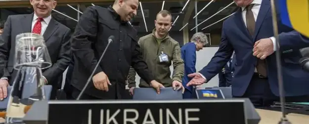 «Провалил кастинг»: Российский МИД снял Зеленского с главной роли «Провалил кастинг»: Российский МИД снял Зеленского с главной роли