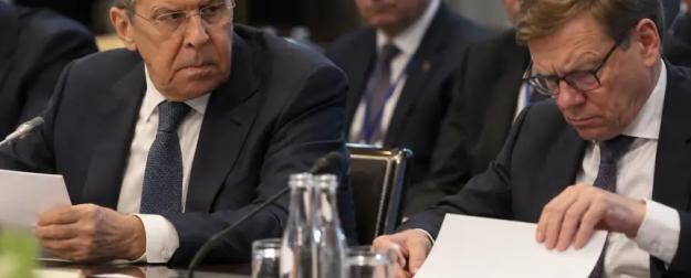 Лавров поставил в тупик Берлин: жест главы МИД ФРГ вызвал волну насмешек