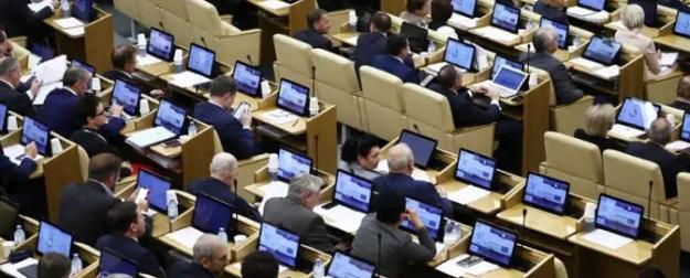 «Единая Россия» мечтает закатать свободу митингов в асфальт