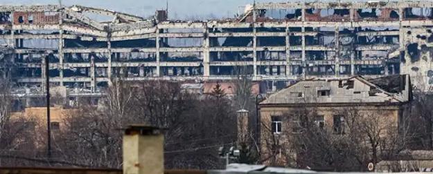 Кто будет возвращать к жизни украинские города, если все уедут