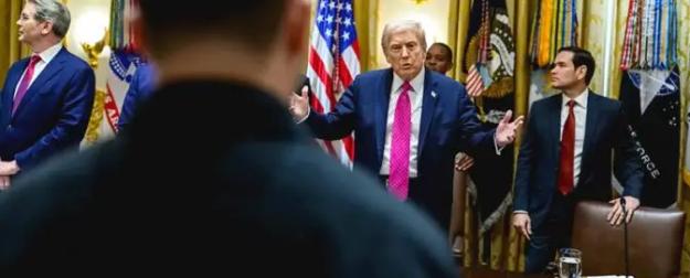 Трамп оставил Зеленскому три варианта, причем третий — застрелиться