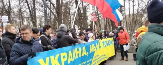 «Партия заморозки СВО» рассчитывает на победу в Москве и Питере осенью