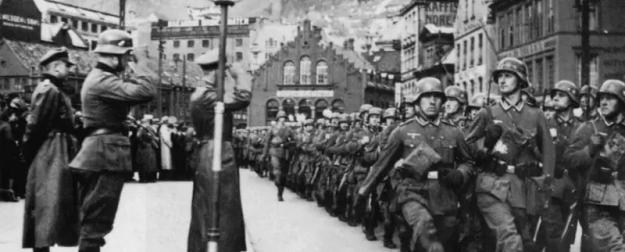 1941 год: «Барбаросса» подбирается к границам СССР