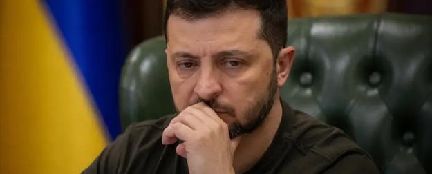 «Антизеленская коалиция» пошла в атаку: офис Зеленского трещит от скандалов