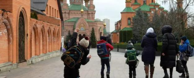 Великая зрада: русские школы обнаружили по всей Украине