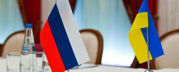 Зачем «евротройка» собирается лезть в чужие переговоры Зачем «евротройка» собирается лезть в чужие переговоры