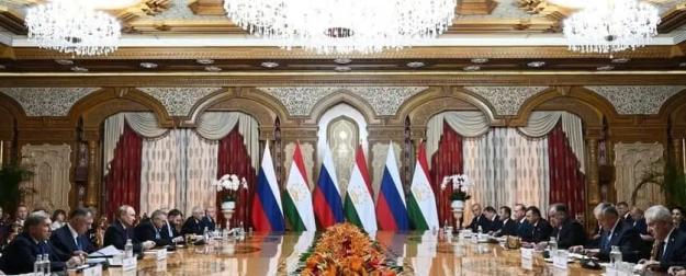 После саммита «Центральная Азия – Россия»: собаки лают, а караван идет