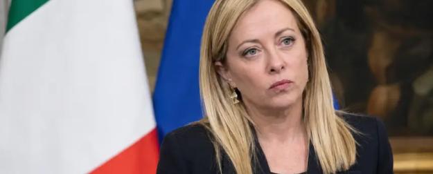 Украина раскалывает политику Италии: милитаризм Мелони замучил народ