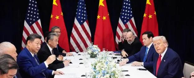 Си Цзиньпин будет говорить с Трампом, держа в уме встречу с Путиным