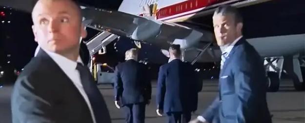 Трамп покинул Анкару, прикинувшись бортпитанием