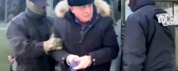 КПРФ опять прессуют на Алтае, депутатов задерживают, у них идут обыски