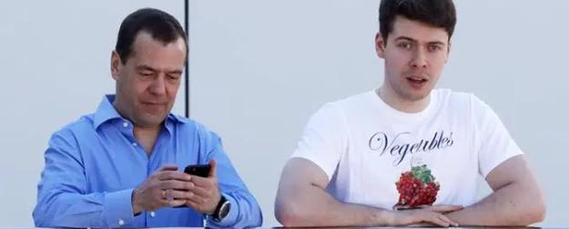 «Новое дворянство»: Дети начальства РФ захватывают командные посты