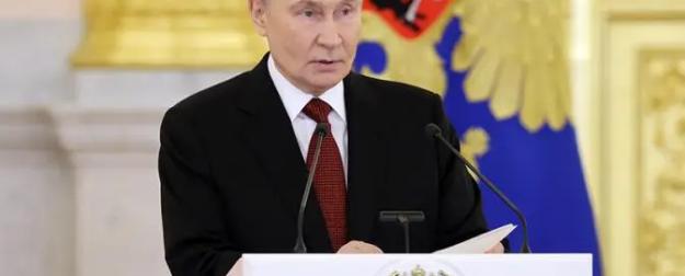 Путину надоело слушать про cease-fire, он требует большего — и получит это