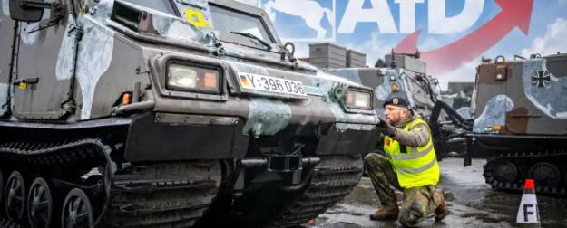 Иссякающий краник для Киева. Почему дело уже не в позиции АдГ по Украине?