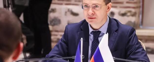 Запад обсуждает назначение Мединского главой российской делегации в Турции Запад обсуждает назначение Мединского главой российской делегации в Турции