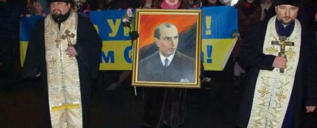 О любви католической церкви к украинскому нацизму