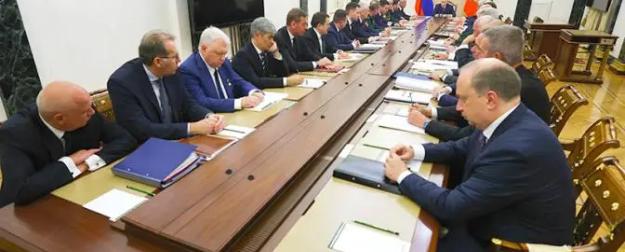«Давайте жить дружно» — Путин в форме ультиматума Европе